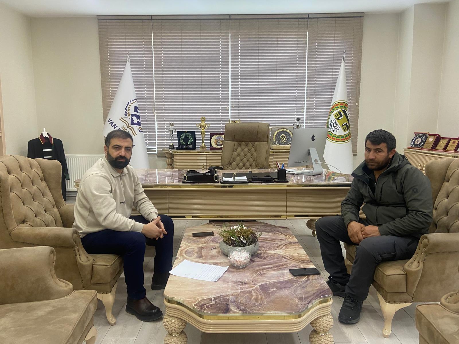 Seyithan Durdu’nun asker kurşunuyla hayatını kaybetmesine ilişkin kardeşi Tarık Durdu Baromuza başvuruda bulunmuştur