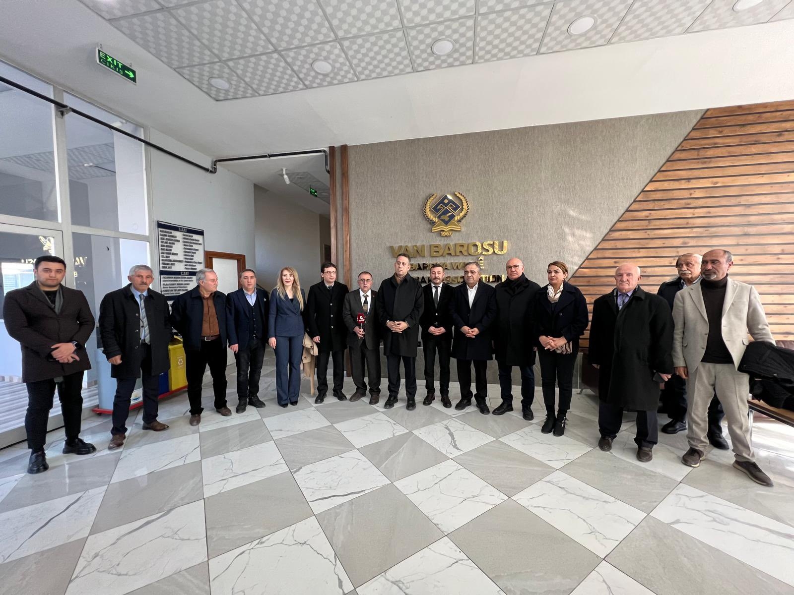CHP heyetinin baromuza gerçekleştirdiği dayanışma ve destek ziyareti