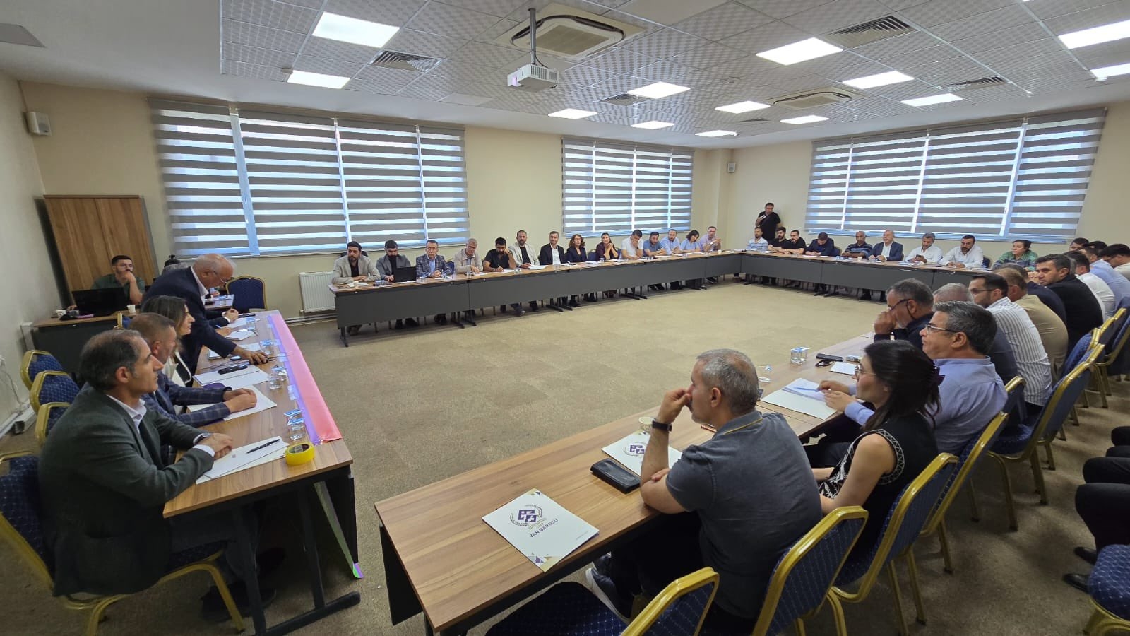 Barış ve Demokratik Toplum Sürecinde Hukukun Rolü başlıklı toplantı