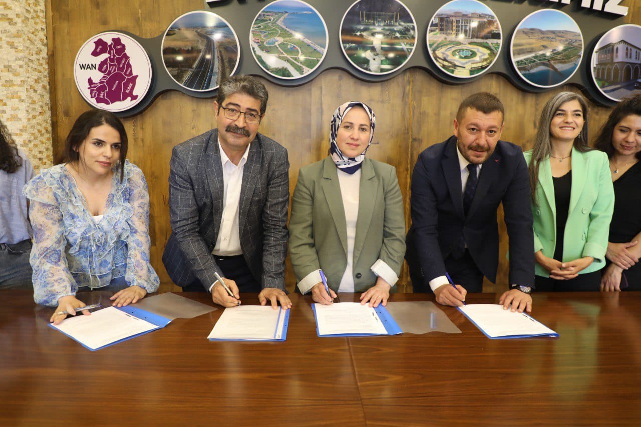 Şiddet Mağduru Kadınlara Hukuki Destek Protokolü Tuşba Belediyesi arasında İmzalandı