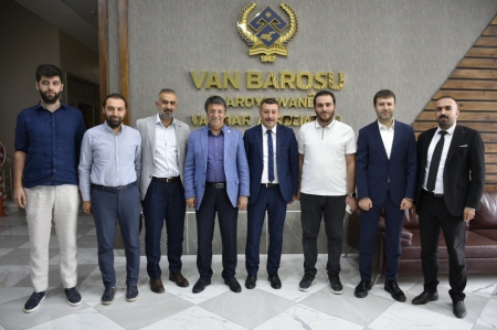 Adli Yıl açılışında AKP Van Milletvekili Kayhan Türkmenoğlu'nun Baromuza Ziyareti