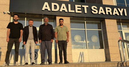 Rojin Kabaiş dosyasında Baro Başkanımız Av. Sinan Özaraz, baba Nizamettin Kabaiş ve kardeşleri Ömer ile Serhat, dosya savcısı ile dosyanın son aşamasına ilişkin bir görüşmesi