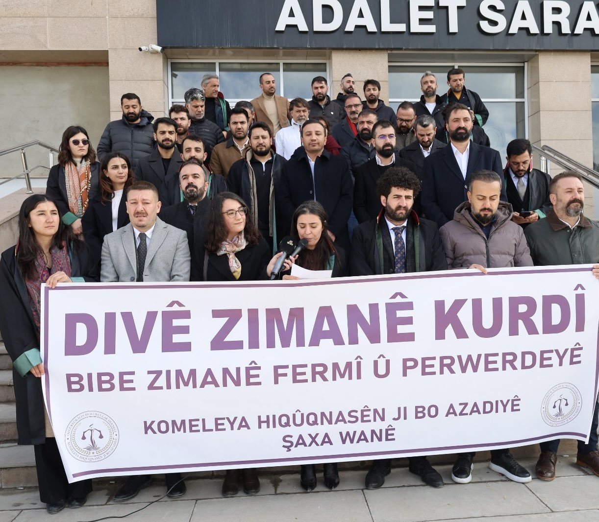 “Divê Zimanê Kurdî Bibe Zimanê Fermî û Perwerdeyê”