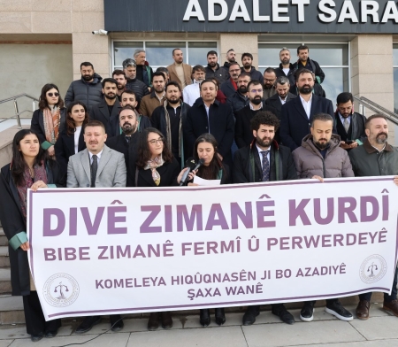 “Divê Zimanê Kurdî Bibe Zimanê Fermî û Perwerdeyê”