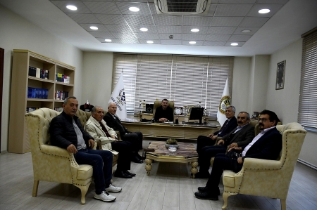 PSK Genel Başkanı Bayram Bozyel, PM üyeleri Serhat Bozhan ve Mehmet Baydar, Diyarbakır İl Başkanı Muhsin Çelik, Van İl Başkanı Tayyip Kızılyıldız ve Diyarbakır İl YK Üyesi Fuat Akkaya'nın Baromuza Ziyareti